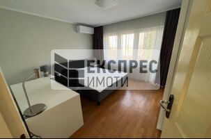 обзаведен Тристаен апартамент, Окръжна болница