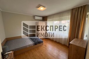 обзаведен Тристаен апартамент, Окръжна болница