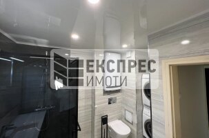 обзаведен Тристаен апартамент, Окръжна болница