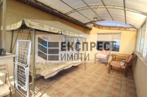 Обзаведен Тристаен апартамент, Левски