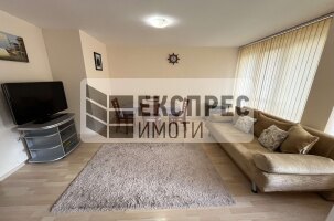 New, Furnished 2 Schlafzimmer Wohnung, Regional hospital