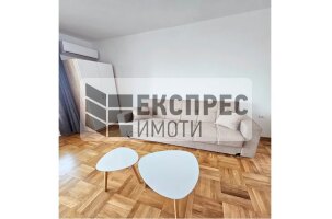  1 Schlafzimmer Wohnung, Regional hospital
