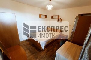 Обзаведен, Тристаен апартамент, Окръжна болница
