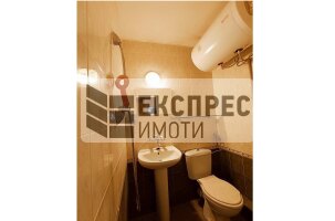 Обзаведен, Тристаен апартамент, Окръжна болница