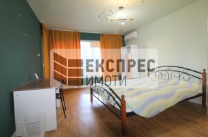 Обзаведен Четиристаен апартамент, Общината