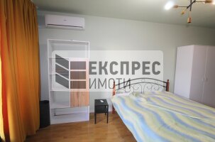 Обзаведен Четиристаен апартамент, Общината