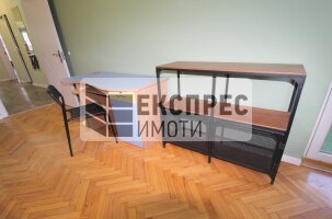 Обзаведен Четиристаен апартамент, Общината