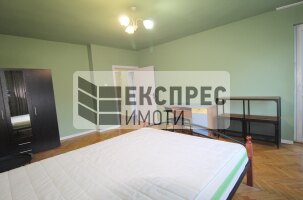 Обзаведен Четиристаен апартамент, Общината