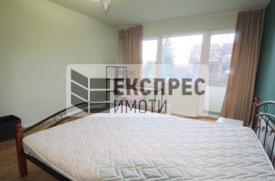 Обзаведен Четиристаен апартамент, Общината