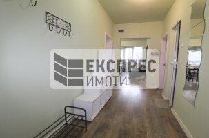 Обзаведен Четиристаен апартамент, Общината