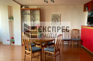  3 Schlafzimmer Wohnung, Chayka