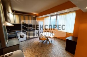  Studio, Regional hospital