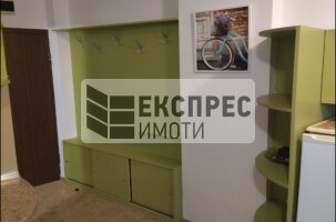 Furnished Studio, Breeze