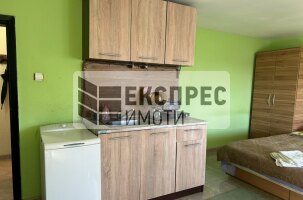 Обзаведен Едностаен апартамент, м-т Траката