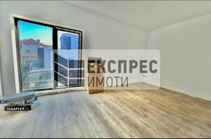  2 Schlafzimmer Wohnung, Trakata