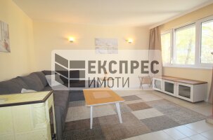 Обзаведен Тристаен апартамент, Център