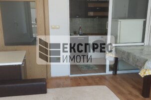 Обзаведен Двустаен апартамент, Център