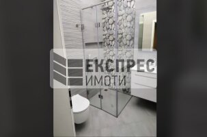 Обзавeден Двустаен апартамент, Трошево