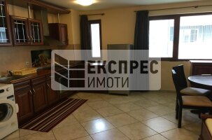 Обзаведен Едностаен апартамент, Окръжна болница