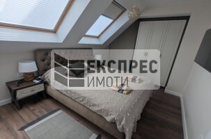 Нов, Обзавeден Двустаен апартамент, Център