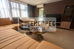 Furnished 2 bedroom apartment, Center