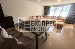 Furnished 2 bedroom apartment, Center