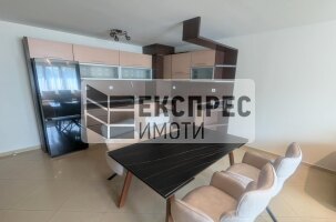 Furnished 2 bedroom apartment, Center
