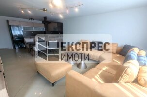 Furnished 2 bedroom apartment, Center