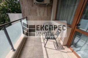 Furnished 2 bedroom apartment, Center