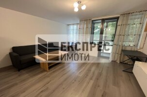 Нов, Обзаведен Двустаен апартамент, Окръжна болница