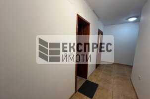 Нов, Обзаведен Двустаен апартамент, Окръжна болница