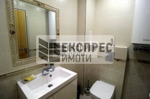 Луксозно, Обзаведен Тристаен апартамент, Окръжна болница
