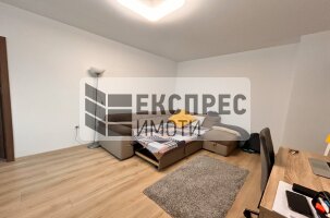 Обзаведен Двустаен апартамент, Окръжна болница