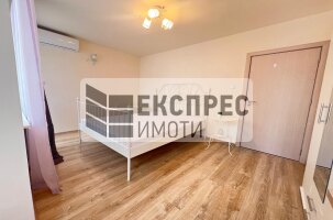 Обзаведен Тристаен апартамент, Център