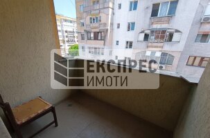 FURNISHED 1 bedroom apartment, Regional hospital