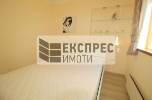 Neu, Luxus, möbliert 1 Schlafzimmer Wohnung, Regional hospital