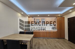 Обзаведен Двустаен апартамент, Център