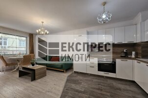 Обзаведен Двустаен апартамент, Център