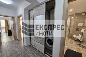 Обзаведен Двустаен апартамент, Център