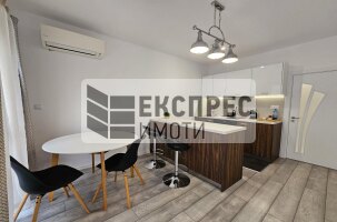 Обзаведен Двустаен апартамент, Център