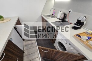 Обзаведен Двустаен апартамент, Център