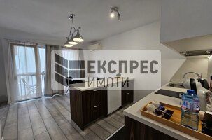 Обзаведен Двустаен апартамент, Център