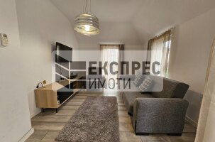 Обзаведен Двустаен апартамент, Център