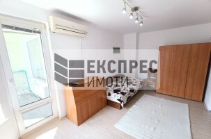  2 Schlafzimmer Wohnung, Regional hospital
