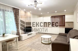 Луксозно, Обзаведен Двустаен апартамент, Окръжна болница