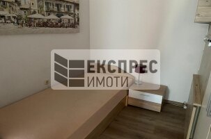 Обзавeден Двустаен апартамент, Левски