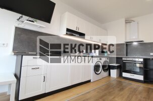 Нов, Обзаведен Четиристаен апартамент, Окръжна болница