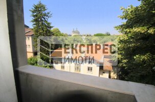 Нов, Обзаведен Четиристаен апартамент, Окръжна болница