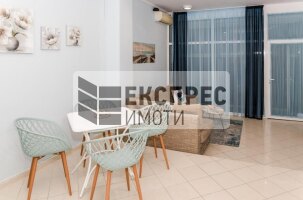Обзаведен Двустаен апартамент, Център
