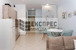 Обзаведен Двустаен апартамент, Център